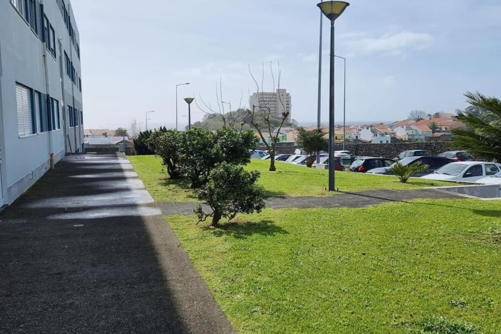 Apartamento Praia-Mar Ponta Delgada  Bagian luar foto